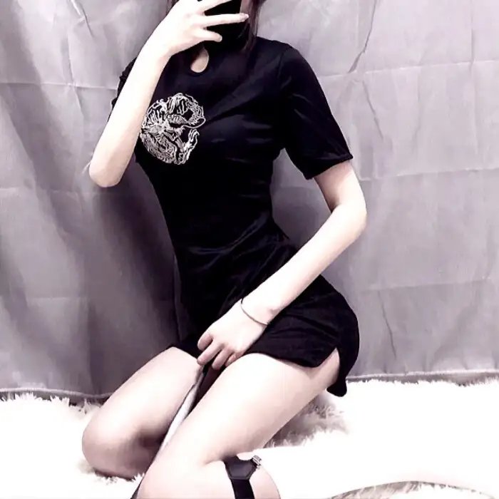 太阳月亮一条河